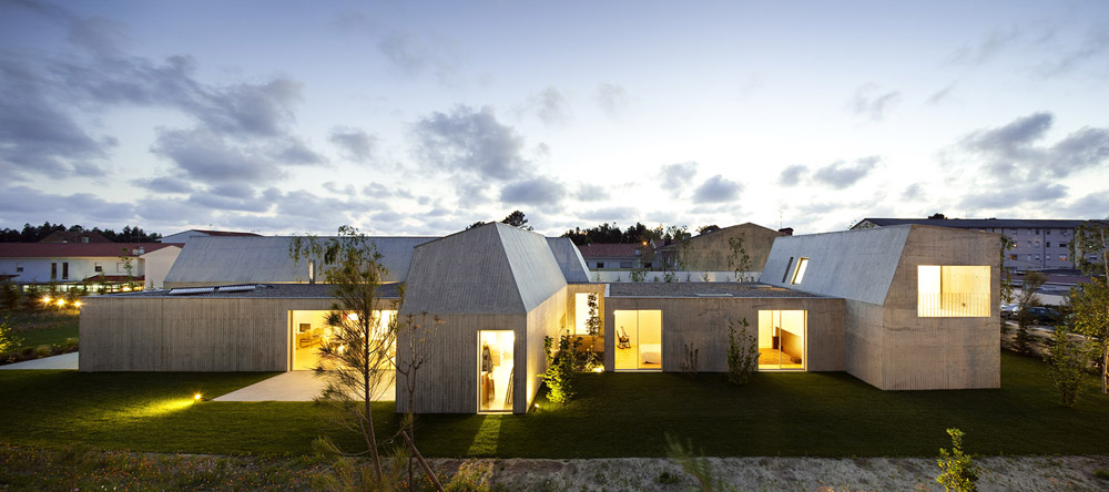 House in Ovar / Paula Santos, © Nelson Garrido