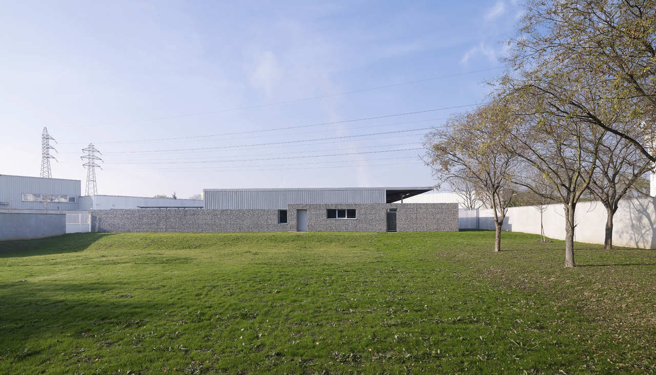 Canine Brigade / TRANSFORM + DS architecture, © Julien Lanoo