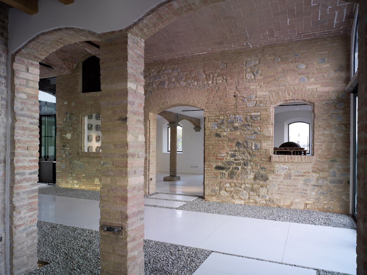Casalgrande Old House / Kengo Kuma & Associates, © Marco Introini