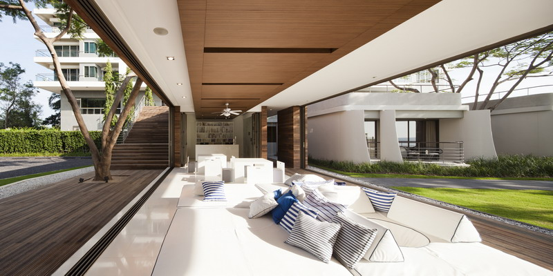 Baan San Kraam Sales Office / Somdoon Architects, © Wison Tungthanya