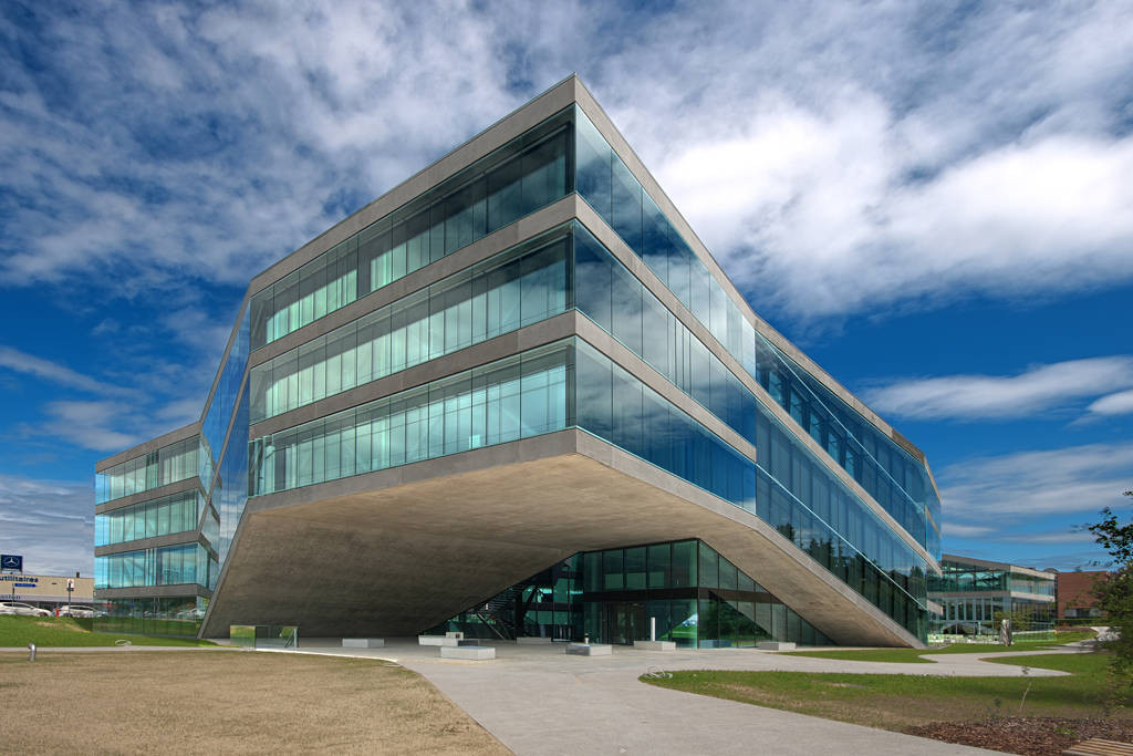Administrative Headquarters From Groupe E / Ipas Architectes