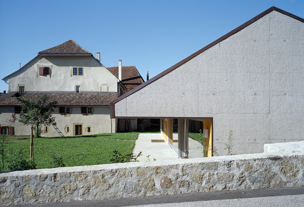 Parish House / Geninasca Delefortrie Architectes, © Thomas Jantscher