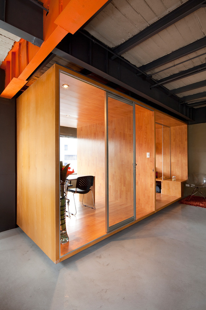 RI Offices / arquitectura x, © Sebastian Crespo