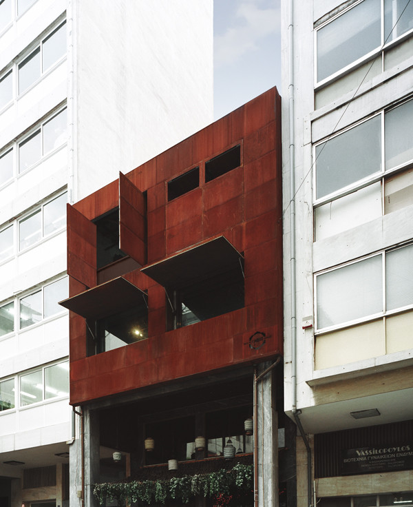 Guru Bar / Klab architecture, © Babis Louizidis