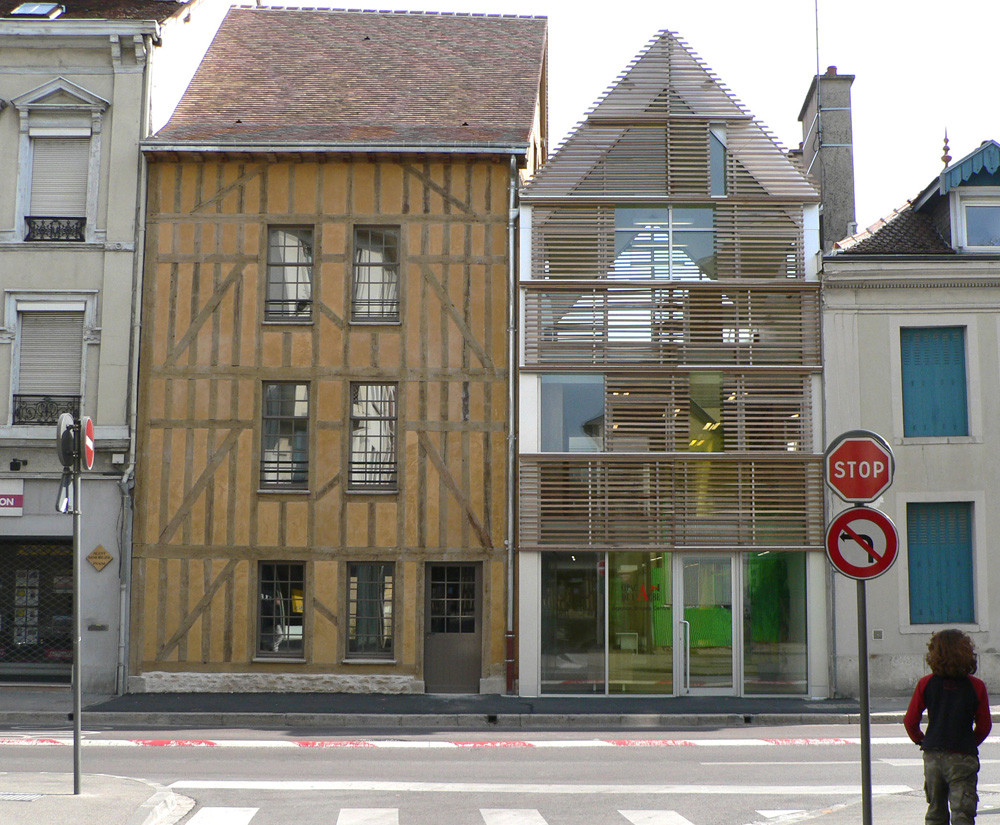 Agence Commerciale Opac de l'Aube / Colomès + Nomdedeu Architectes
