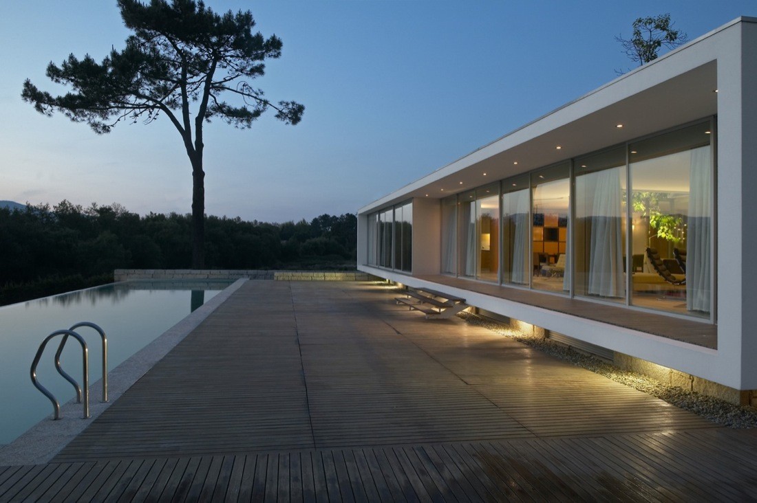 Cerveira House / dEMM Arquitectura, © Pedro Lobo