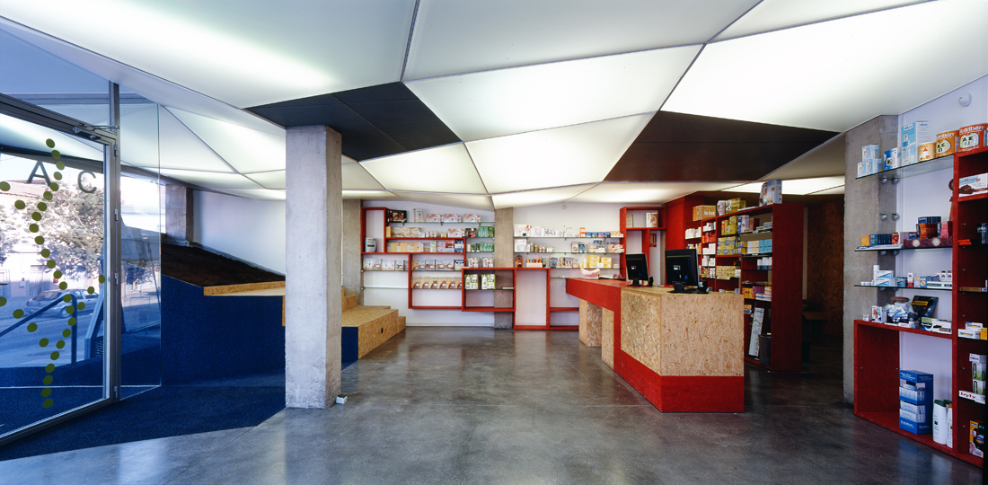 San Gines drugstore / XPIRAL