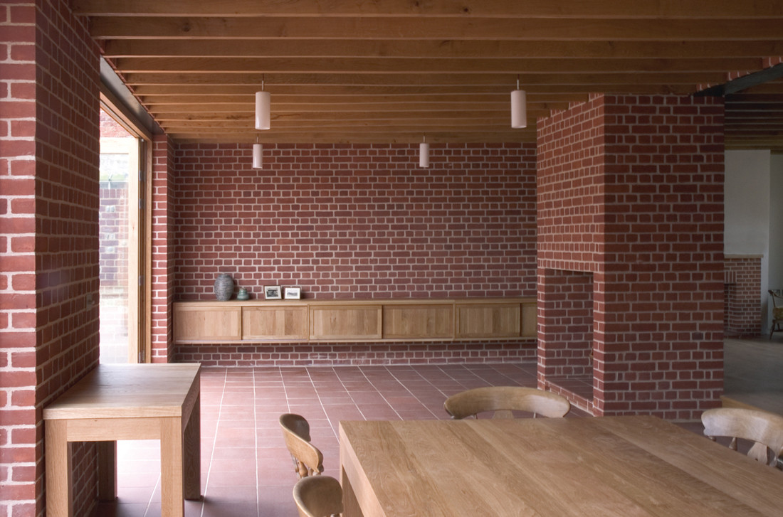 The house of Clay and Oak / Dow Jones Architects