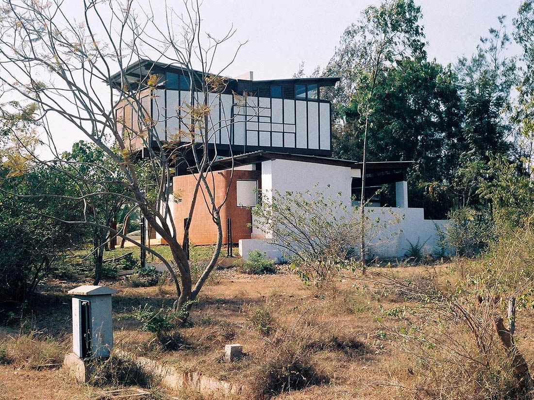 Weekend Pavilion / Architecture Paradigm, Courtesy of Architecture Paradigm