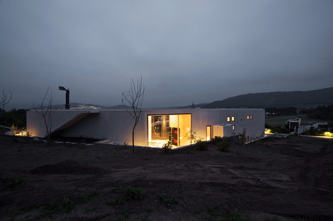 White O / Toyo Ito