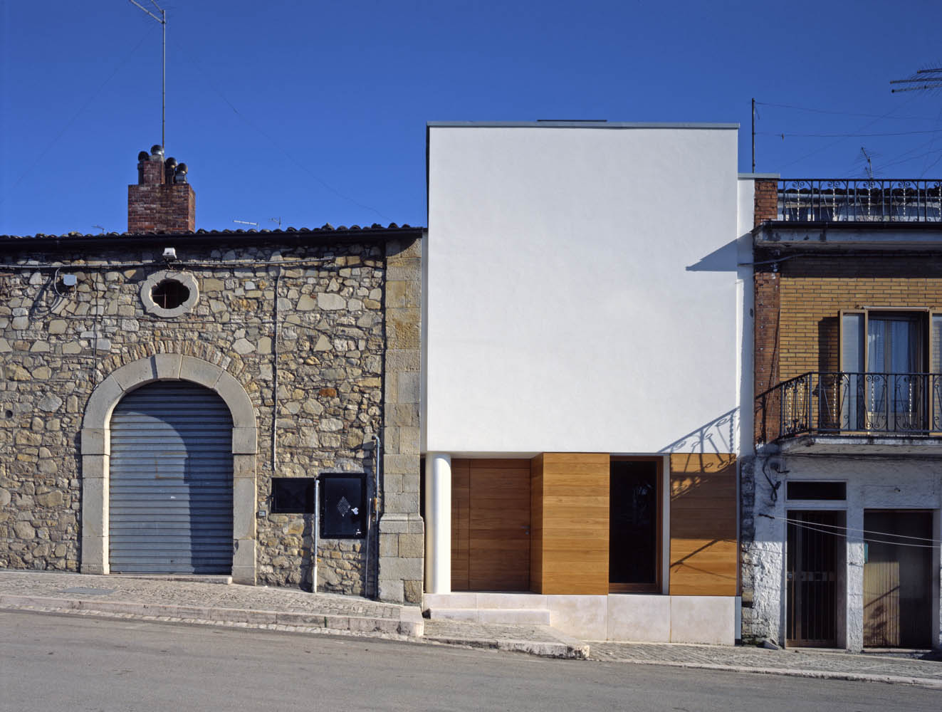 Two Houses in Orsara / Raimondo Guidacci, © Alberto Muciaccia