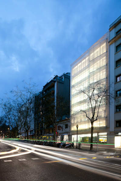 Asepeyo Building / Ventura Valcarce Arquitecto, © Francisco Nogueira