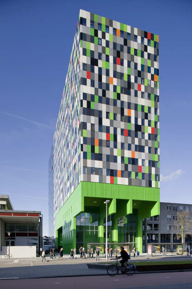 380 Student Units and Public Space Design / Architectenbureau Marlies Rohmer, © Scagliola en Brakkee