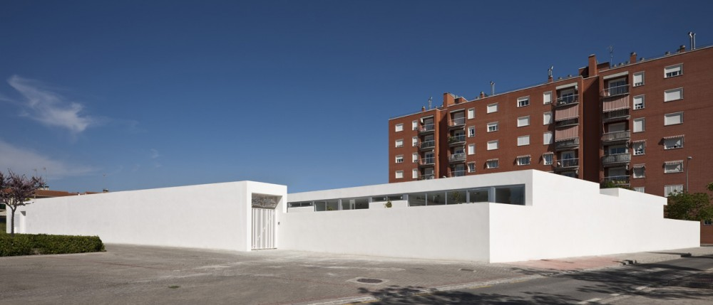 Kindergarten in Chana / Elisa Valero Arquitectura, © Fernando Alda