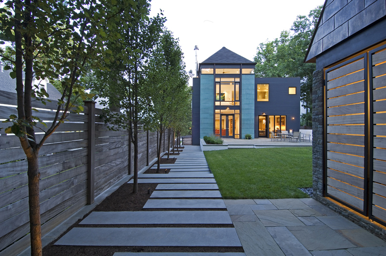 Peterson Residence / Robert Gurney Architect, © Maxwell MacKenzie Architectural Photographer