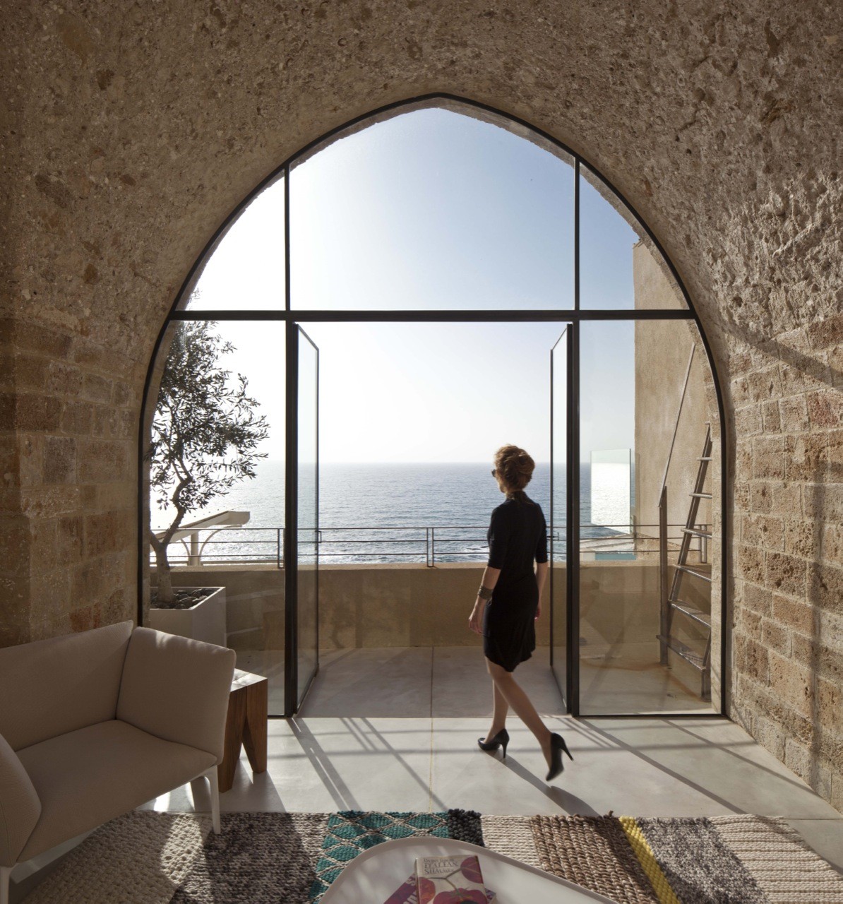 Jaffa Apartment / Pitsou Kedem Architect, © Amit Geron