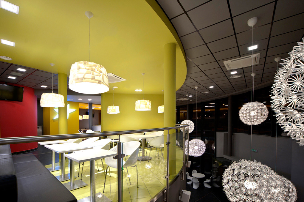 United Chicken / mode:lina architekci, Courtesy of united chicken