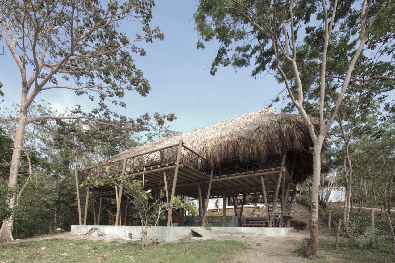 Rio Cedro House / Plan B Arquitectos, © Sergio Gomez