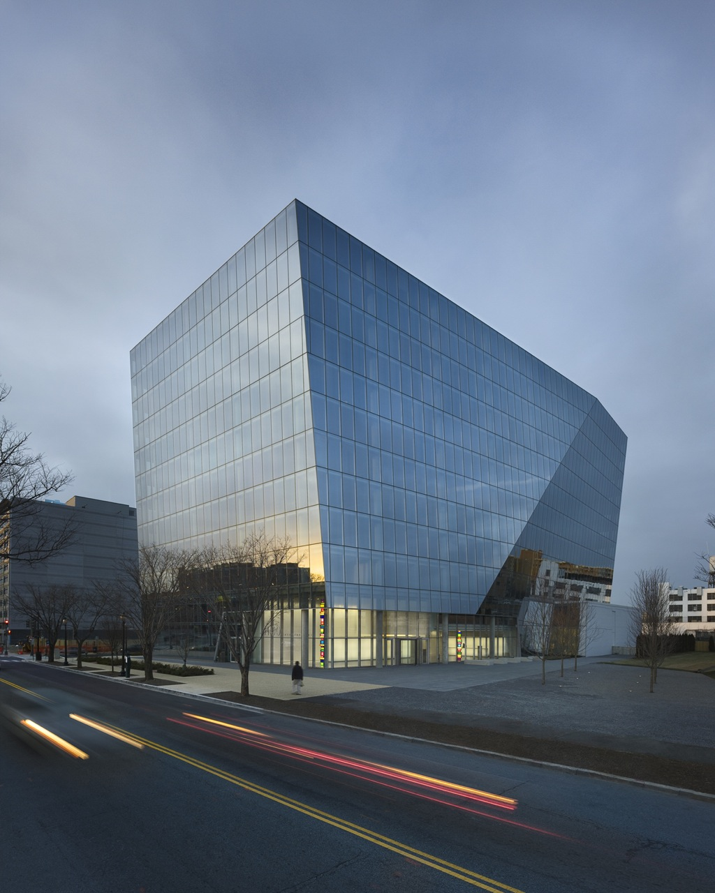 1100 First Street / Krueck & Sexton Architects, Courtesy of Prakash Patel