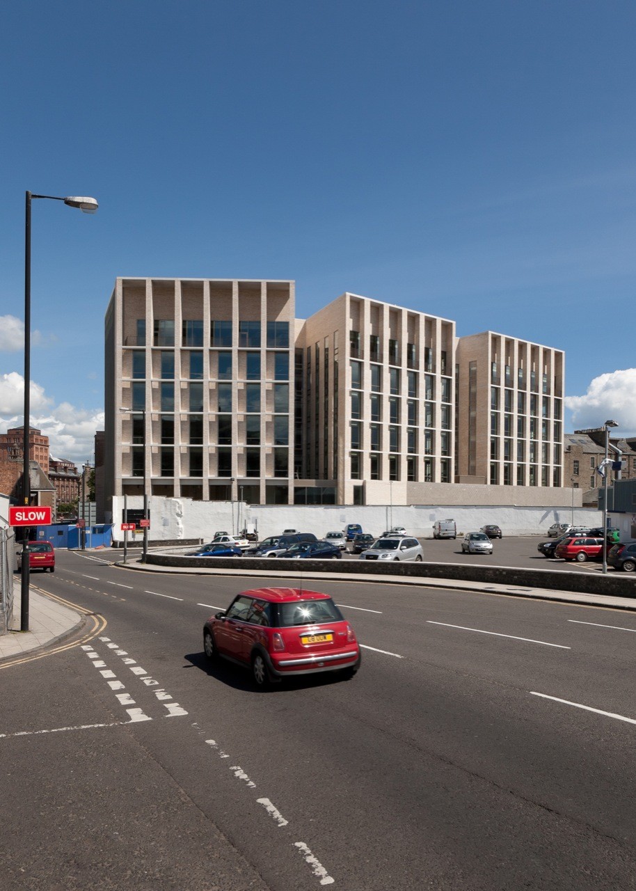 Dundee House / Reiach and Hall Architects, © Dave Morris