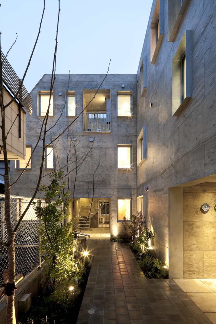 Yotsuya Tenera / Key Operation, © Toshihiro Sobajima