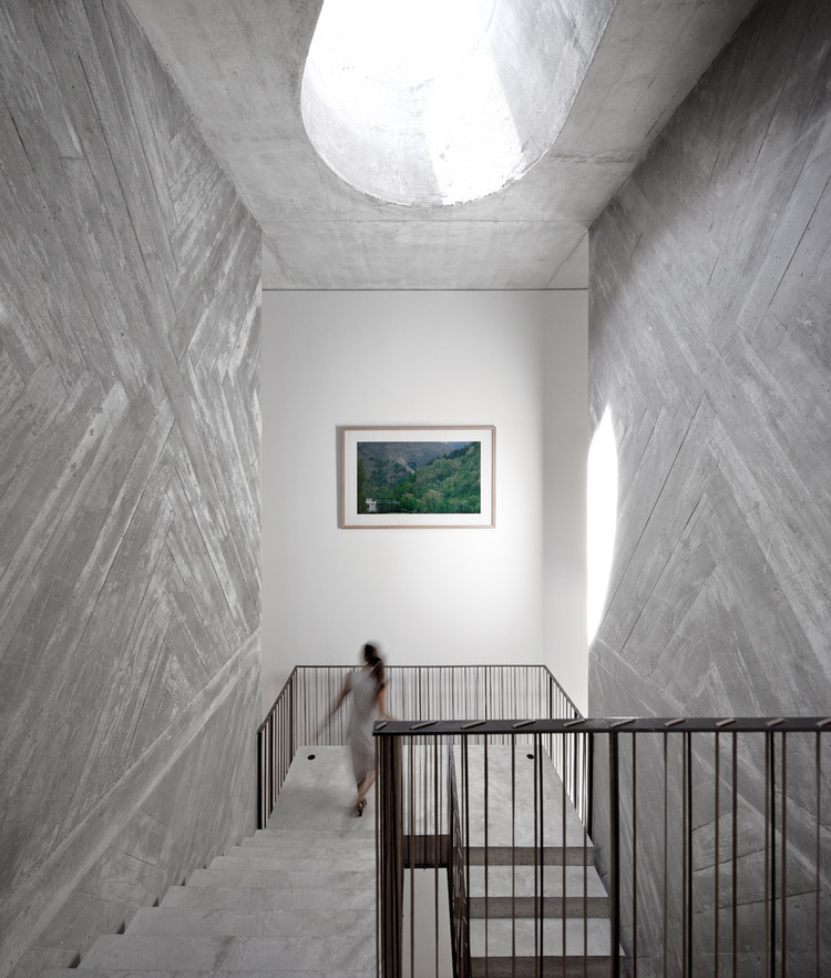 Casa do Conto / Pedra Líquida, © Fernando Guerra | FG+SG