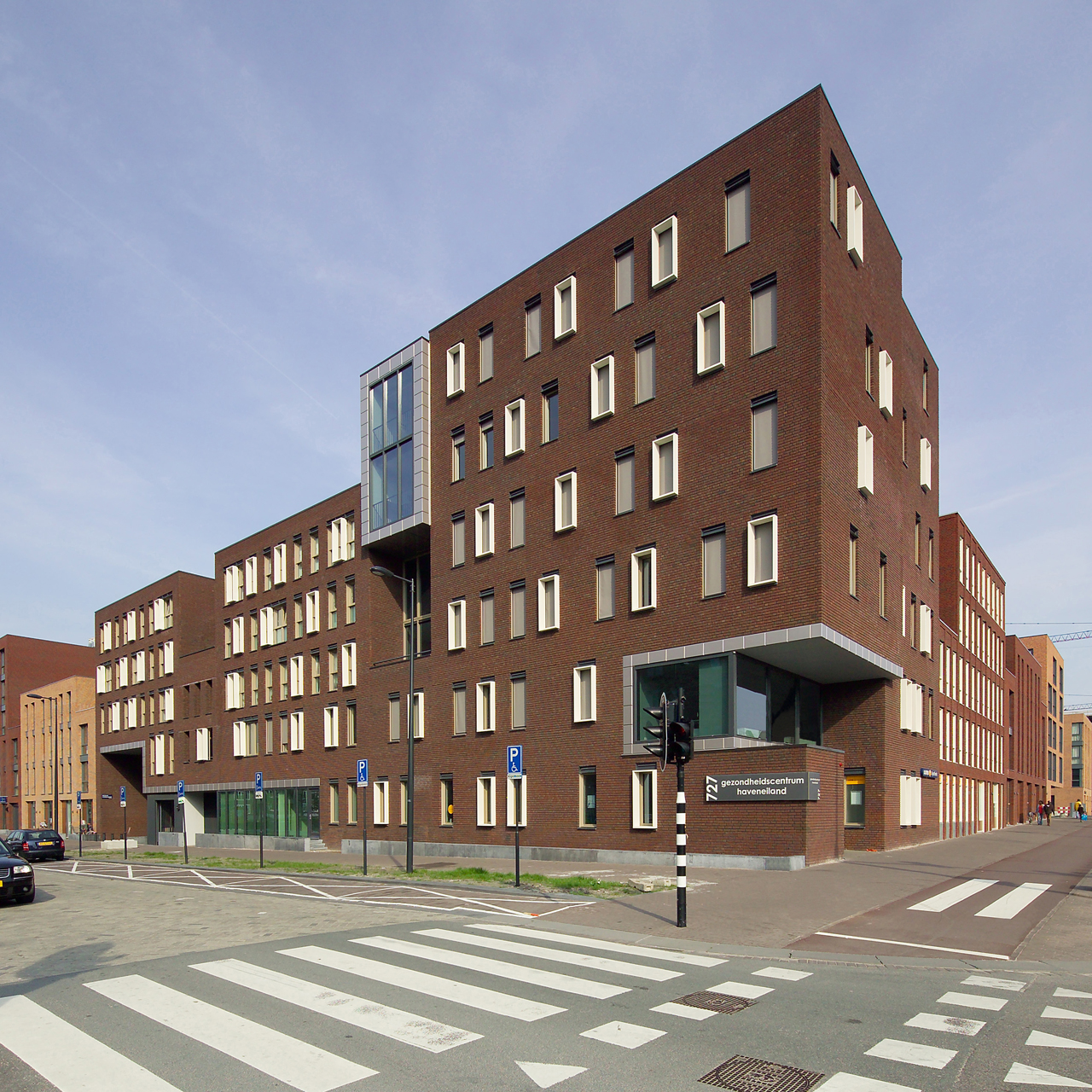 Healthcare Centre IJburg / LEVS Architecten, Courtesy of levs architecten