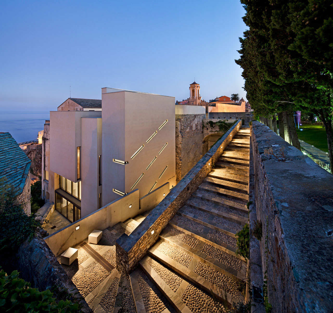 Restoration Of The Palais Des Gouverneurs Museum / Daniel Cléris & Jean-Michel Daubourg, © Luc Boegly