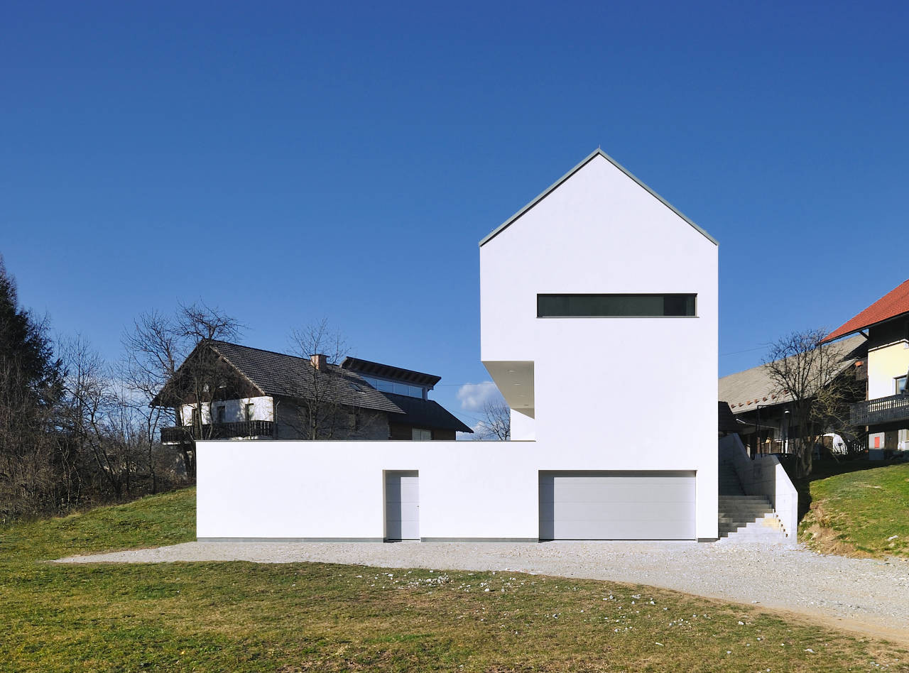 Suha Private House / Arhitektura d.o.o., © Marko Zoranovič