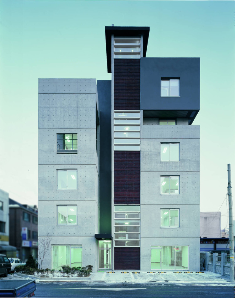 YI Building / Oh Jong Sang, © Namgoong Sun