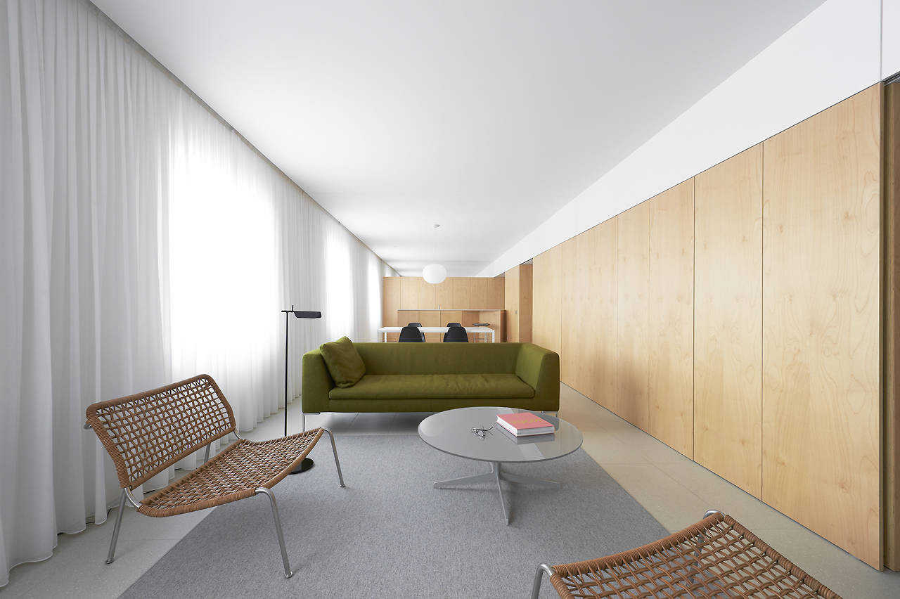 Apartment Refurbishment in Pamplona / Iñigo Beguiristain, © Iñaki Bergera