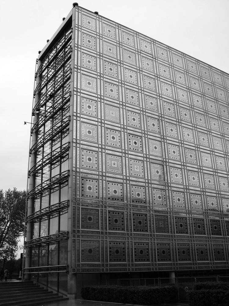 AD Classics: Institut du Monde Arabe / Jean Nouvel, Architecture-Studio, Pierre Soria and Gilbert Lezenes