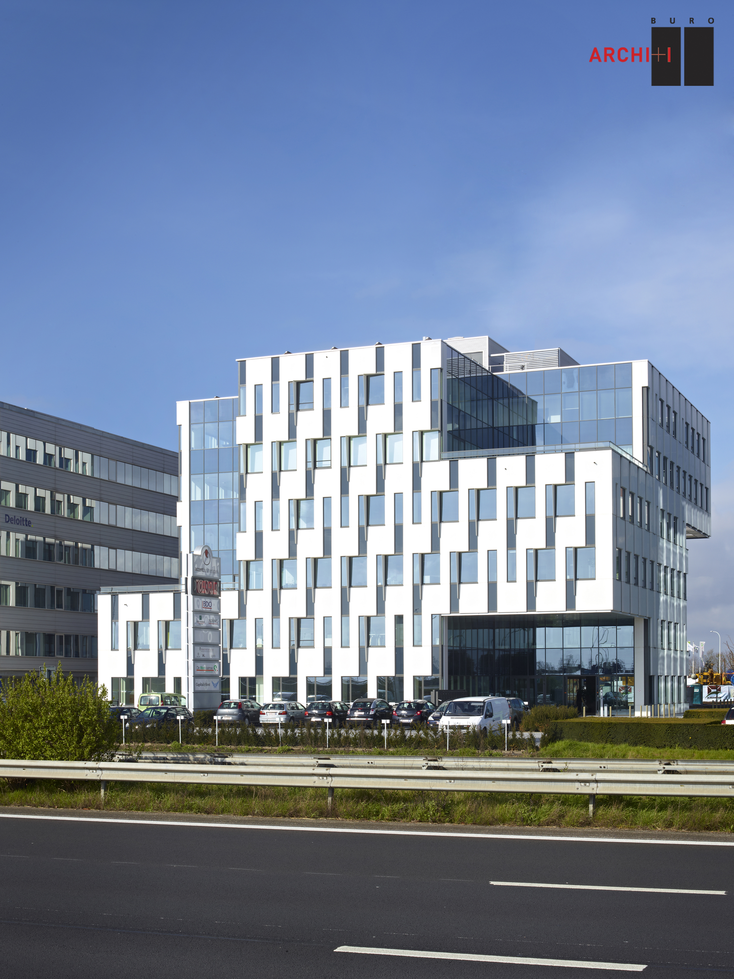 Indimmo Roeselare Office / Buro II & Archi+I, © Indimmo Roeselare © DSP Fotostudio