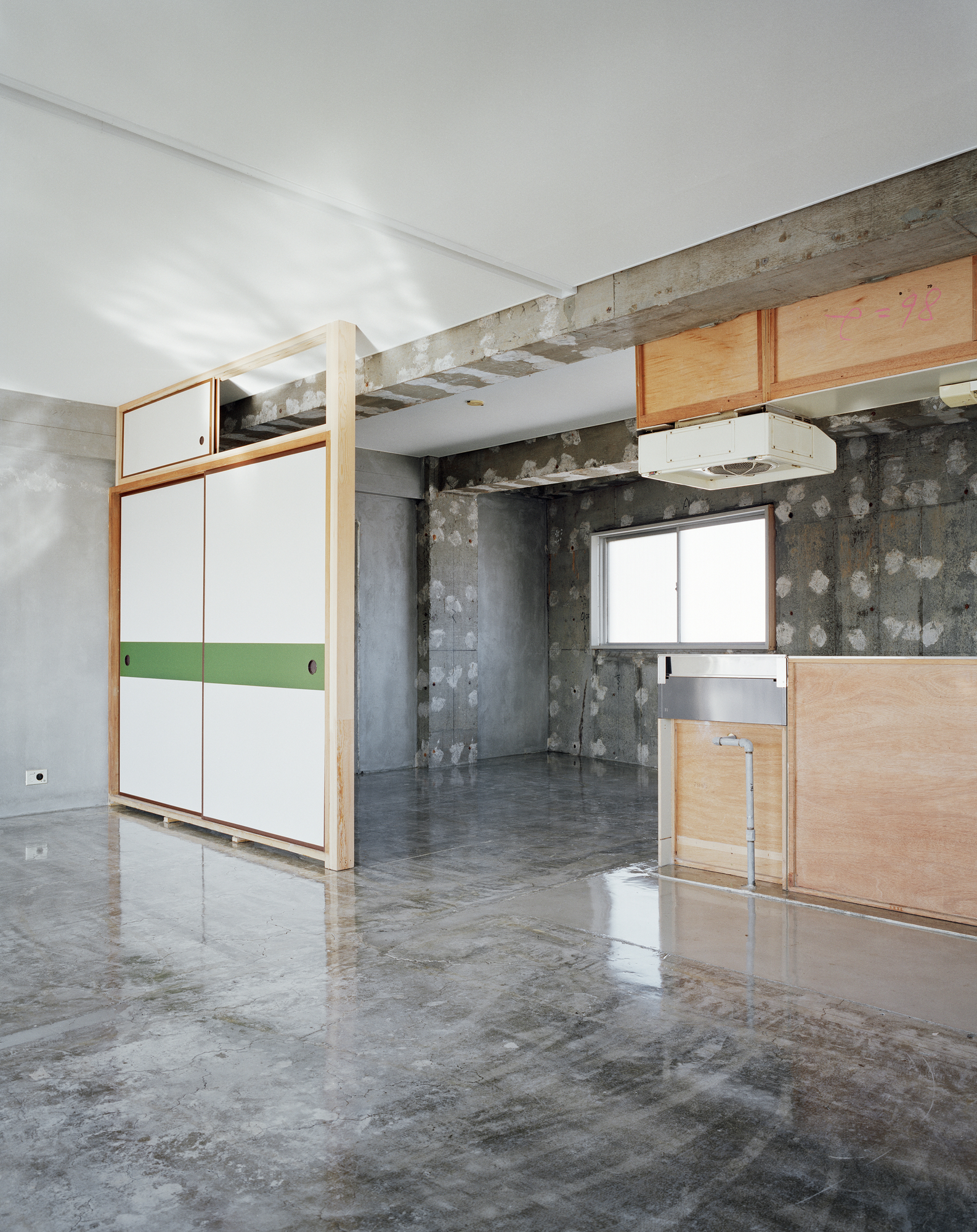 Sayama Flat / Schemata Architects, © Takumi Ota