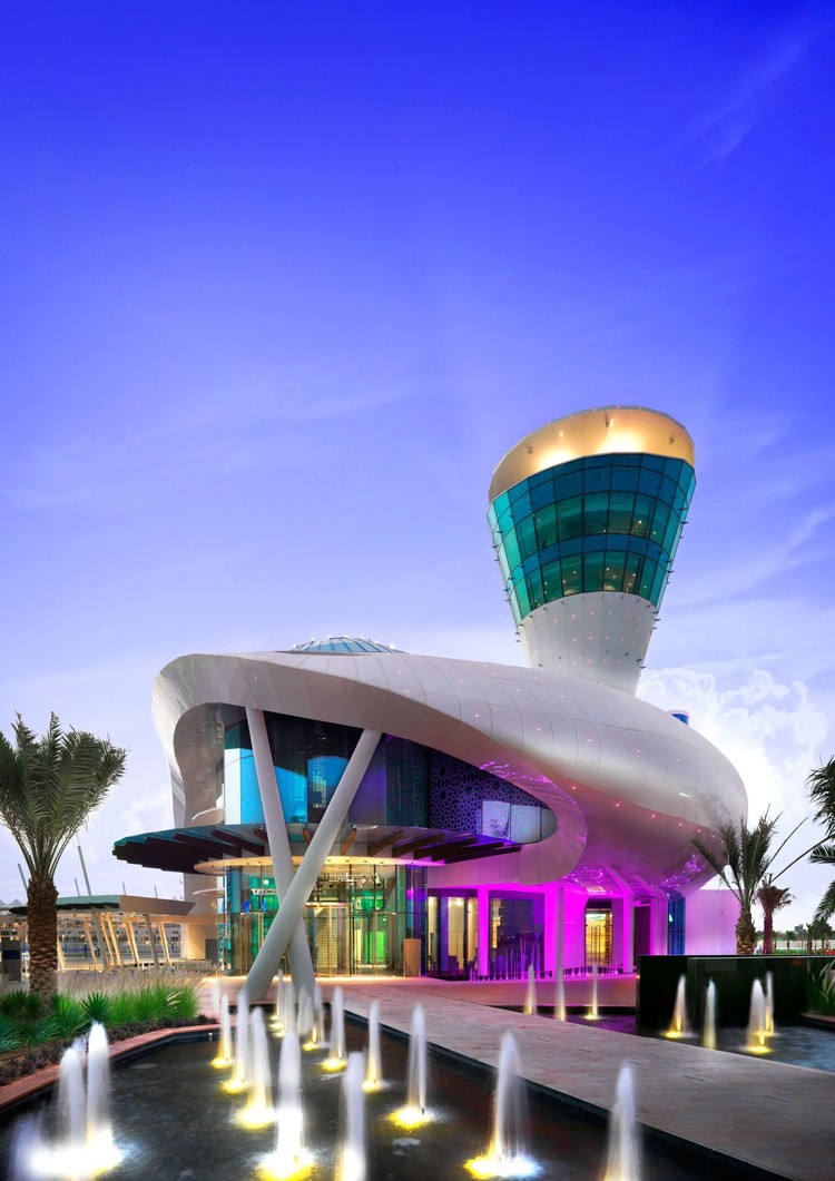 Yas Island Yacht Club / Omiros One Architecture, Cortesía de Omiros One Architecture