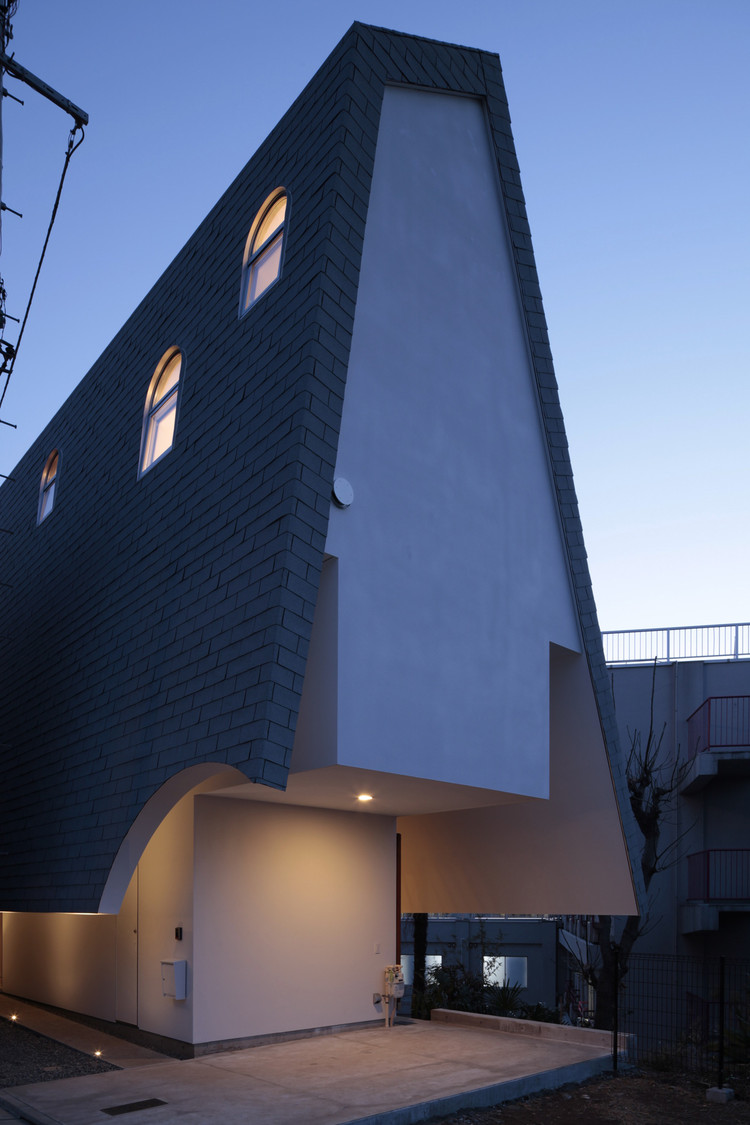 Casa con un Ático / ON design partners, Cortesía de ON design partners