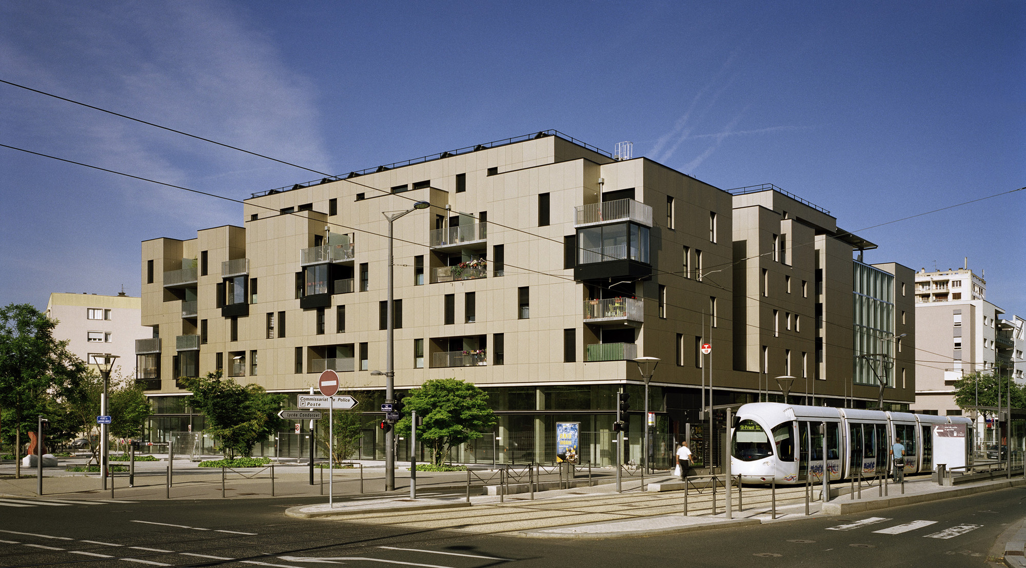 62 Housing Units In The Mozart ZAC / Tectoniques Architects, © Renaud Araud