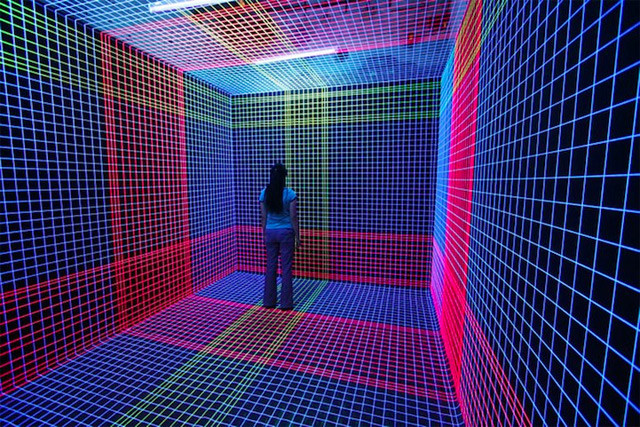 UV-Light, construir espacios tridimencionales con la luz / Jeongmoon Choi, © vía colossal