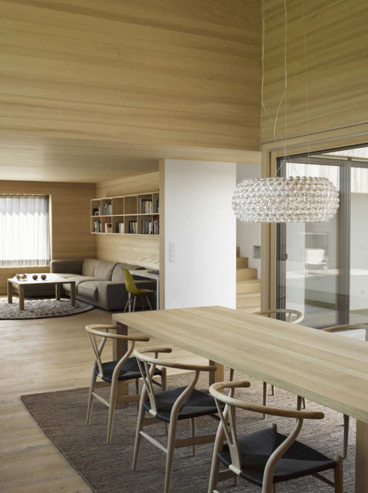 GalerÃa de casa de madera con patio interior / di bernardo bader 1