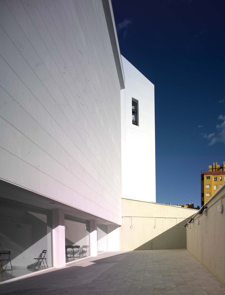 © Jesús Granada