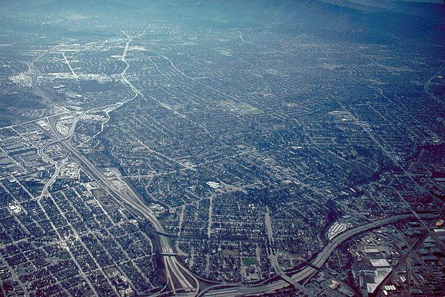 Aerial view of San José, California, USA. Image via <a href='https://creativecommons.org/licenses/by-sa/3.0/'>Wikimedia</a> Commons User Robert Campbell