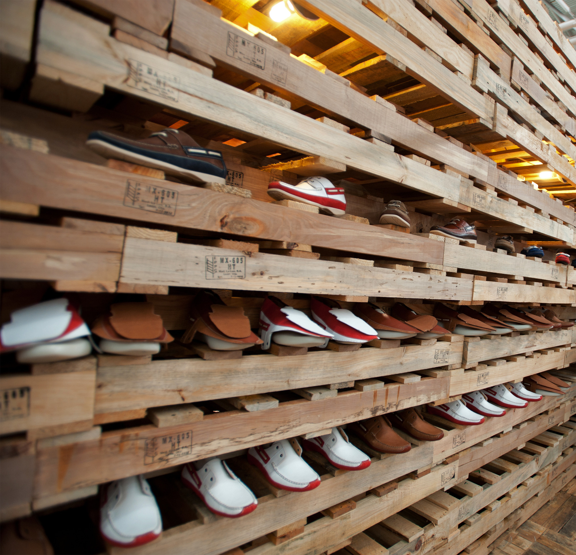 Galería de Pabellón Pallets Arroyo Solís Agraz 6 Galería de Pabellón Pallets Arroyo Solís Agraz 6