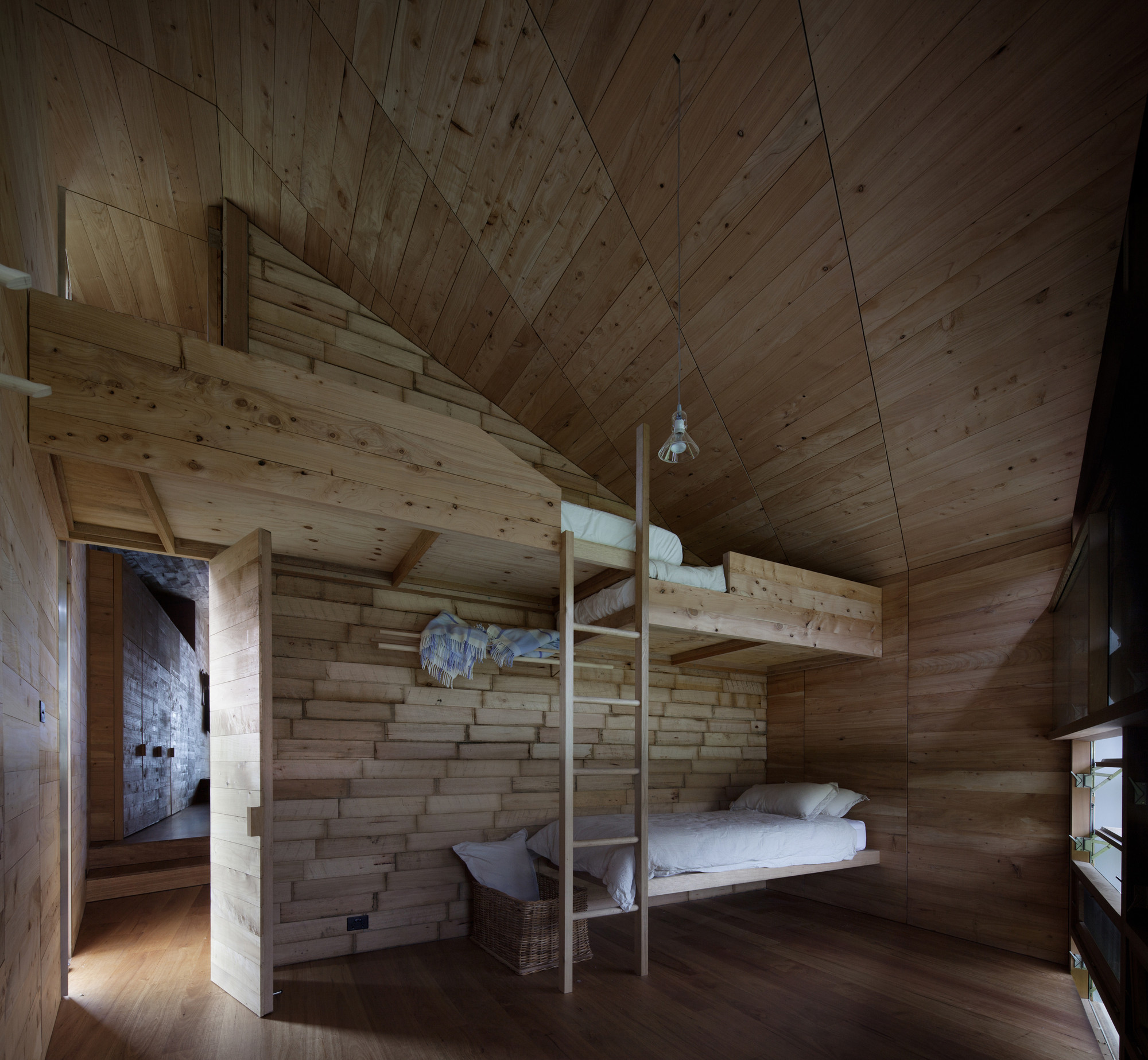 Casa de los Esquiladores / John Wardle Architects. Image © Trevor Mein