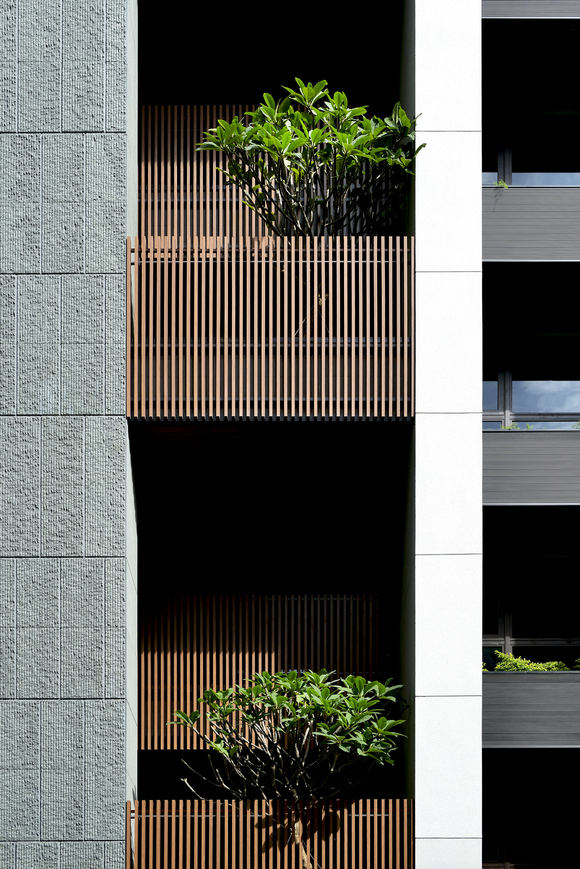 Gallery of Stacking House / Hsuyuan Kuo Architect & Associates 18