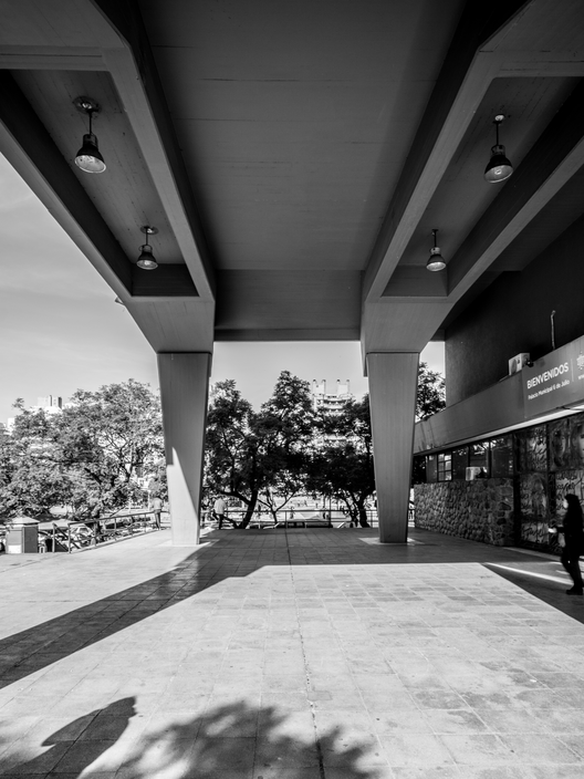© Arq. Gonzalo Viramonte