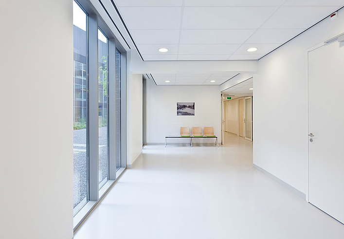 Revestimientos Murales Health Care, de Vescom / Kalpakian