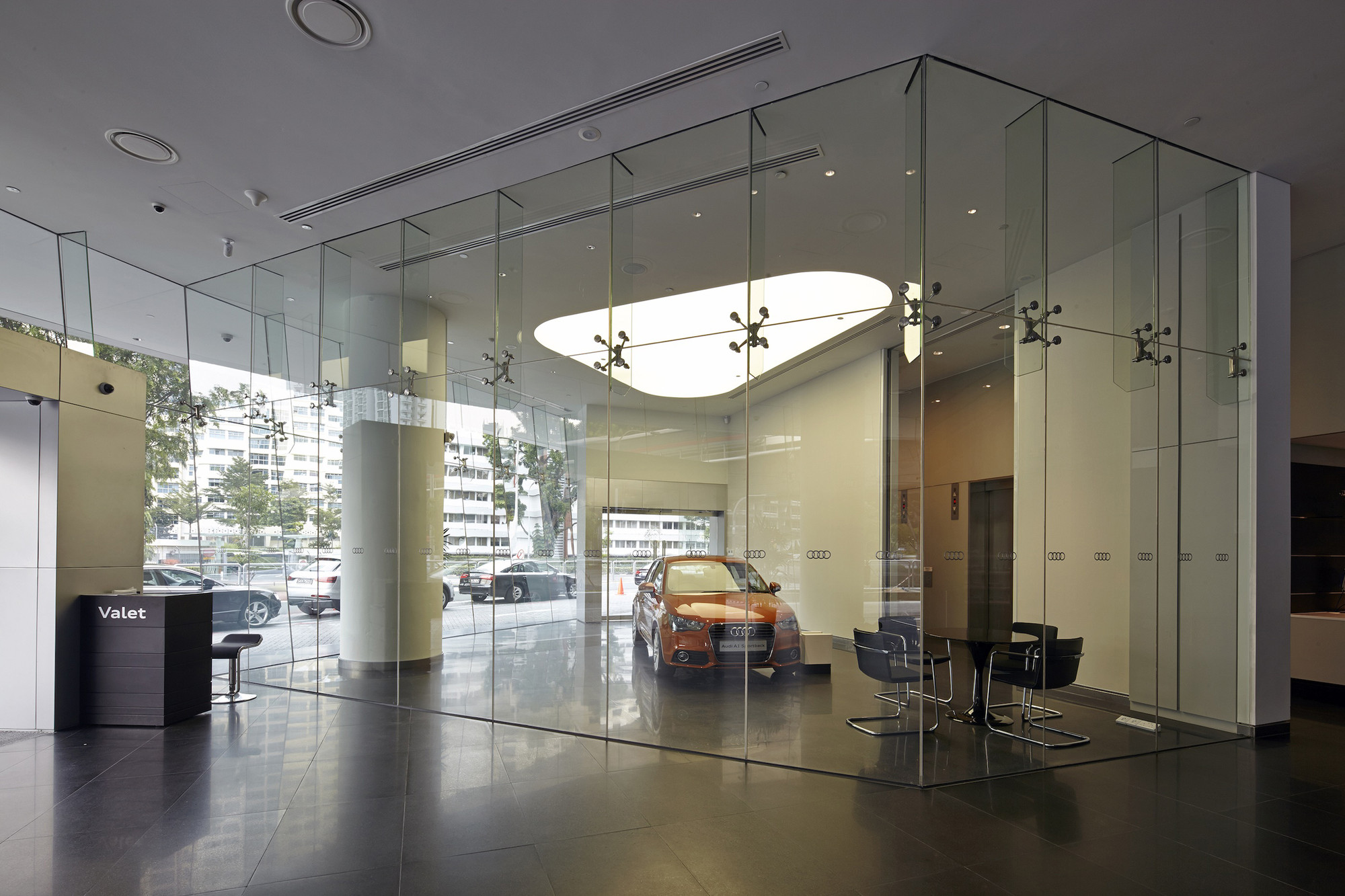 Gallery of Audi Centre Singapore / ONG&ONG Pte Ltd 23