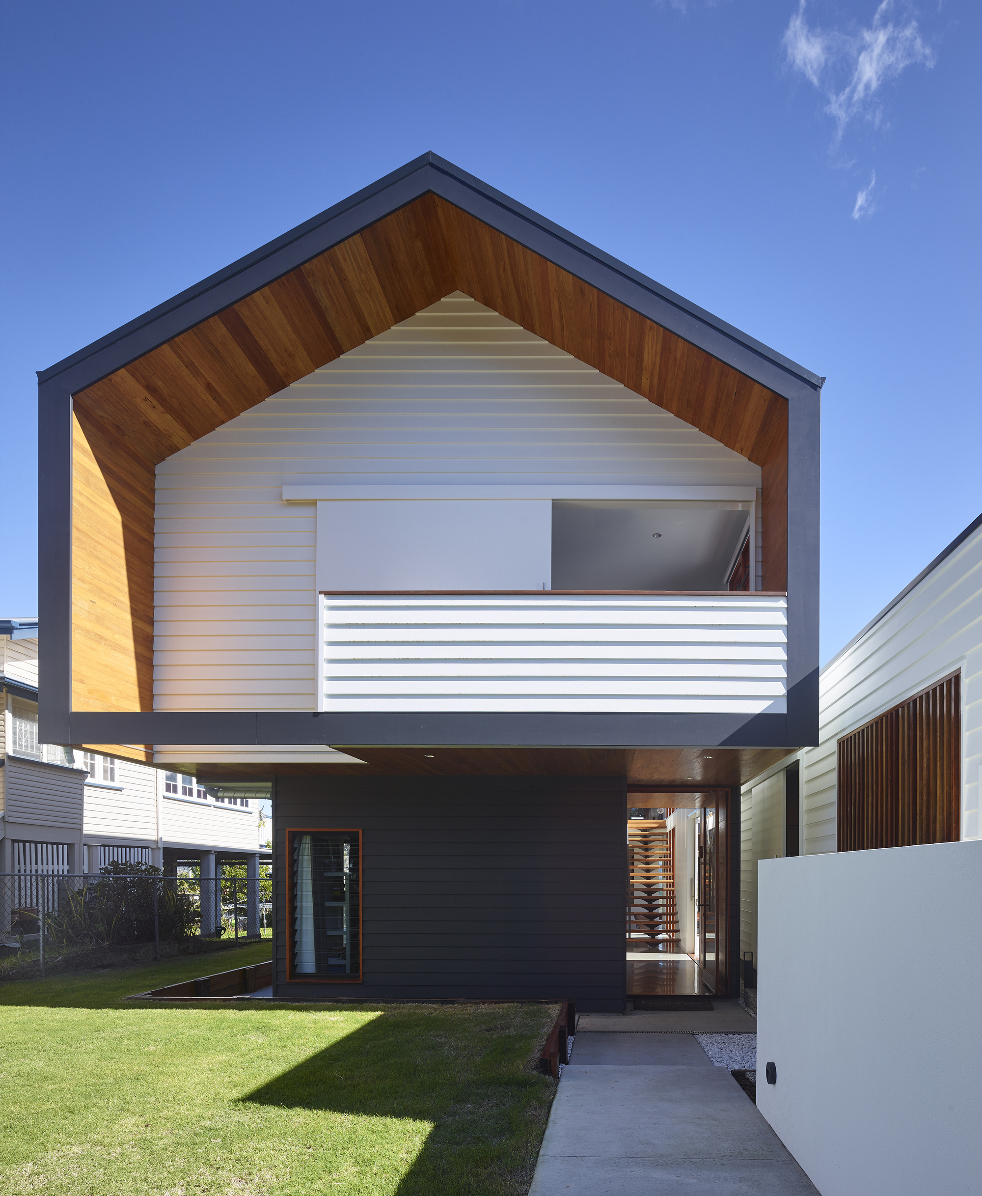 Nundah House / kahrtel ArchDaily