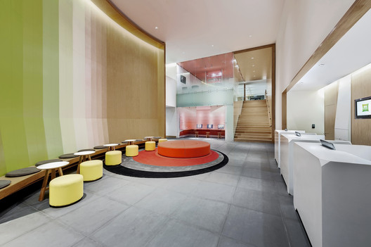 Ibis Style Ipoh Hotel; Malaysia / Schin Architects. Image © Jim Lee