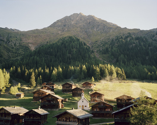 Sight-Seeing Tyrol, 2011. Image © Monika Hoefler Sight-Seeing Tyrol, 2011. Image © Monika Hoefler